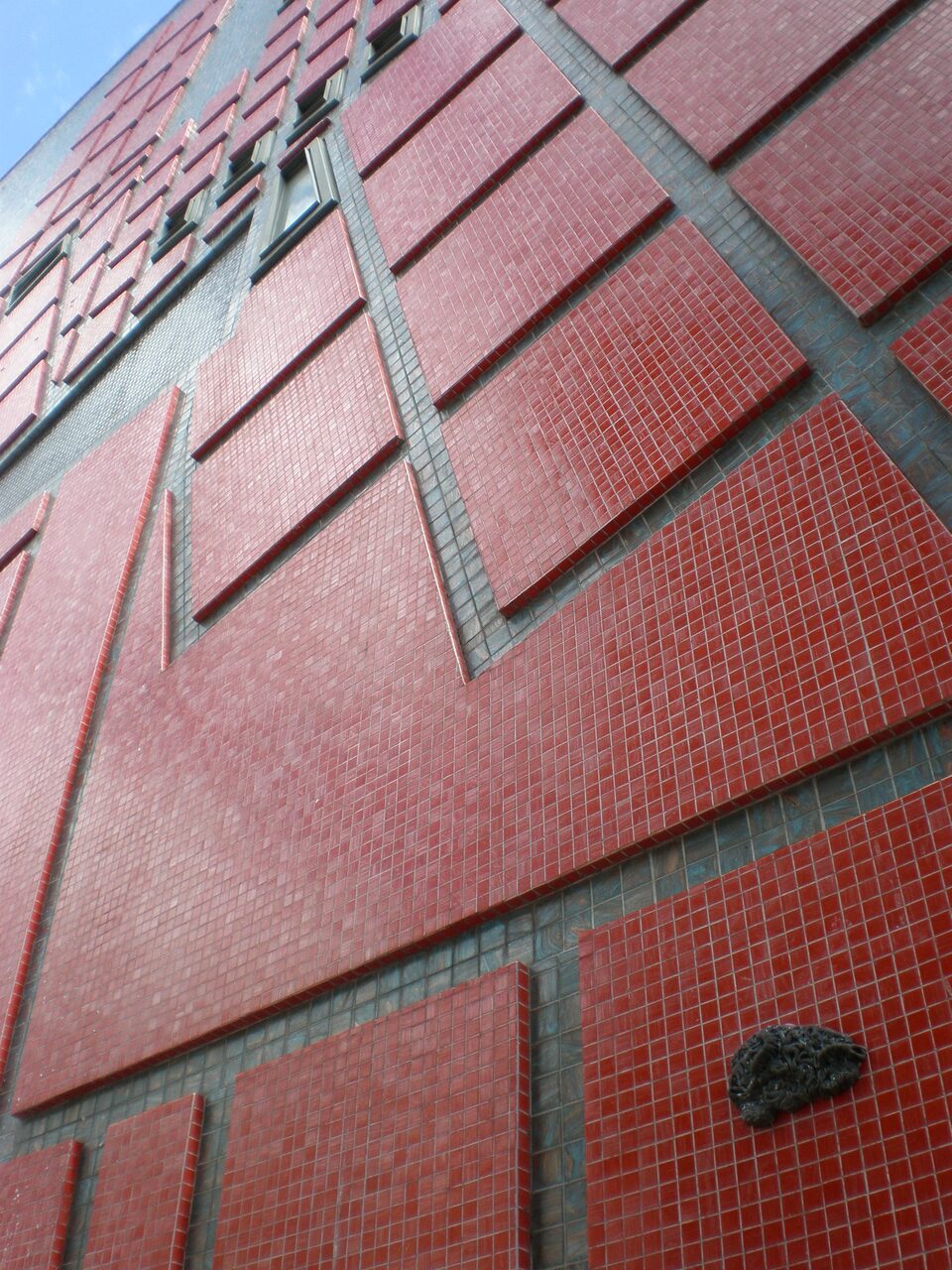 Brainbugs No.10, Pracq de Dom luis, Lisboa, Portugal, picture by Nadine Taschler