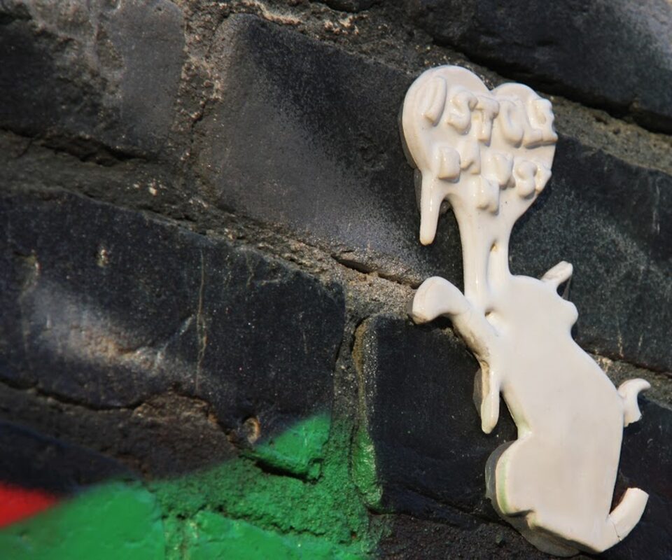 I stole Banks No.17, Kreuzberg, Berlin, Germany picture by Art local Berlin
