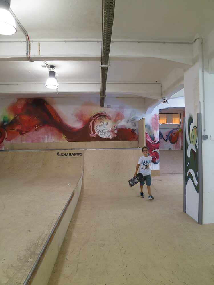 Cooperation at IBUG 2015. I turned this wave of red into this iconic girl riding a bearded shark.