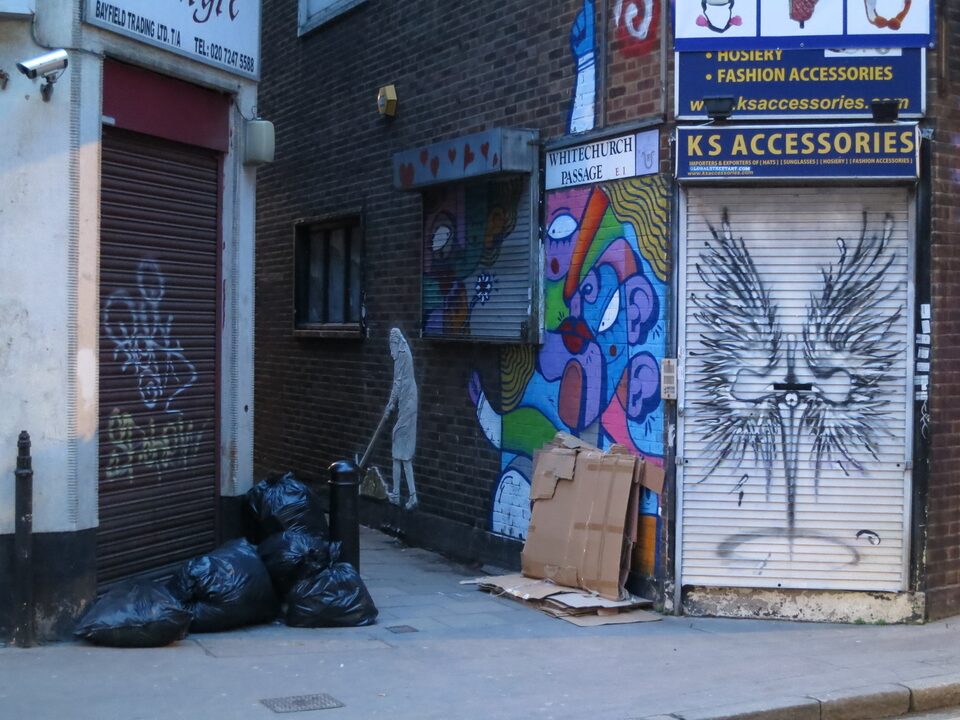 The Lady, Whitechurch Passage, London, England